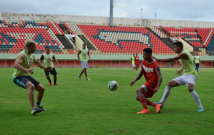 Rio Branco Sub-20 vence amistoso com profissionais por 3 a 1, na Arena da Floresta (Foto: Nathacha Albuquerque)