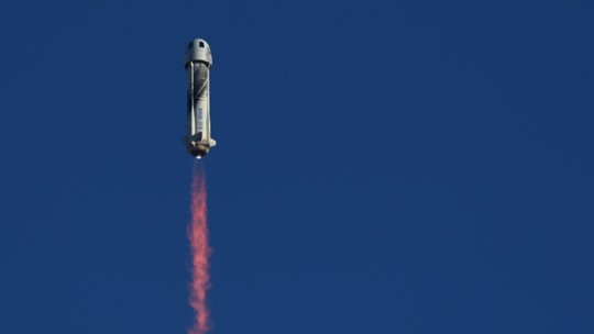 Blue Origin pode ter voo espacial 100% feminino em 2024