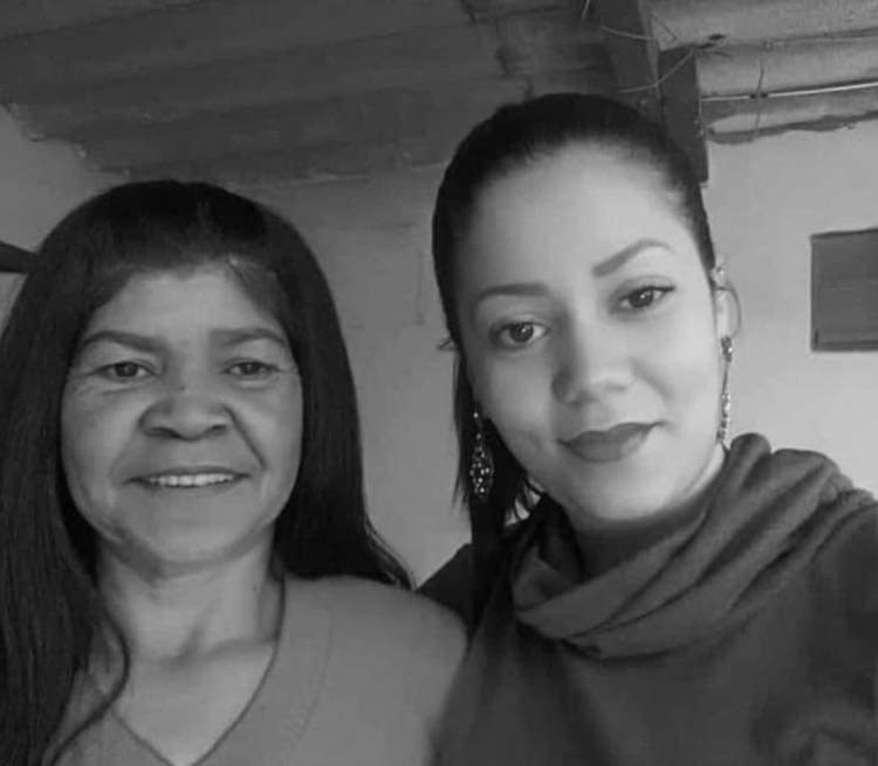 As vítimas, Rafaela dos Santos Souza, 26 anos, e sua mãe, Joana dos Santos Souza, 61 anos — Foto: Redes sociais