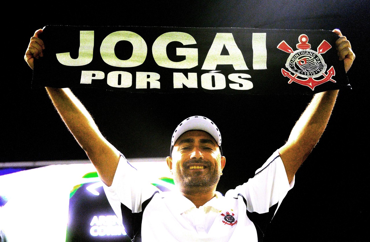 Homenagens nas redes sociais e jogo na Arena: Corinthians festeja 108 anos