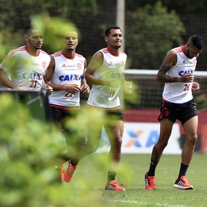 PC diz que diretoria do Fla percebeu erro ao punir quinteto: Pior sem eles