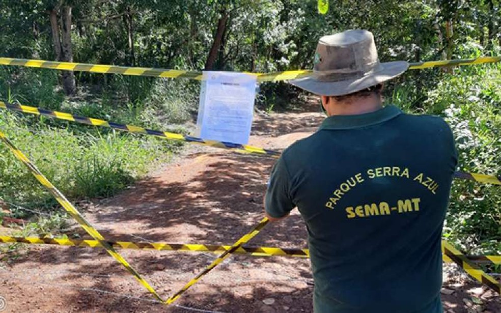Acesso à cachoeira do Parque Estadual da Serra Azul, em Barra do Garças, foi fechado na segunda-feira (29) para evitar aglomerações — Foto: Divulgação
