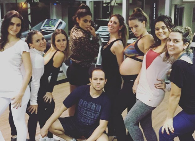 Fernanda Pontes e Juliana Paes treinam com amigas (Foto: Reprodução/Instagram)