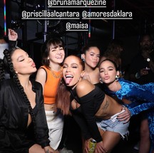 Anitta, Bruna Marquezine, Maísa, Priscilla e Maisa — Foto: Reprodução/Instagram