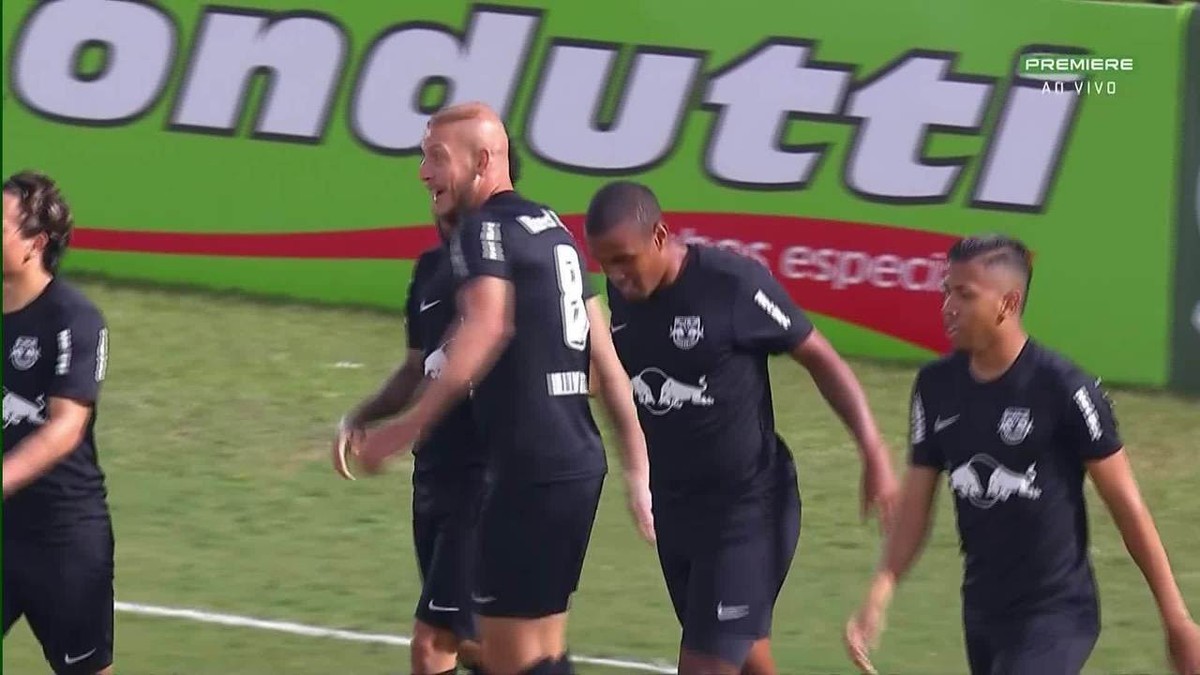 Lembra do Claudinho? Meia fez um jogo pelo Corinthians e hoje veste a camisa 10 do Bragantino ...