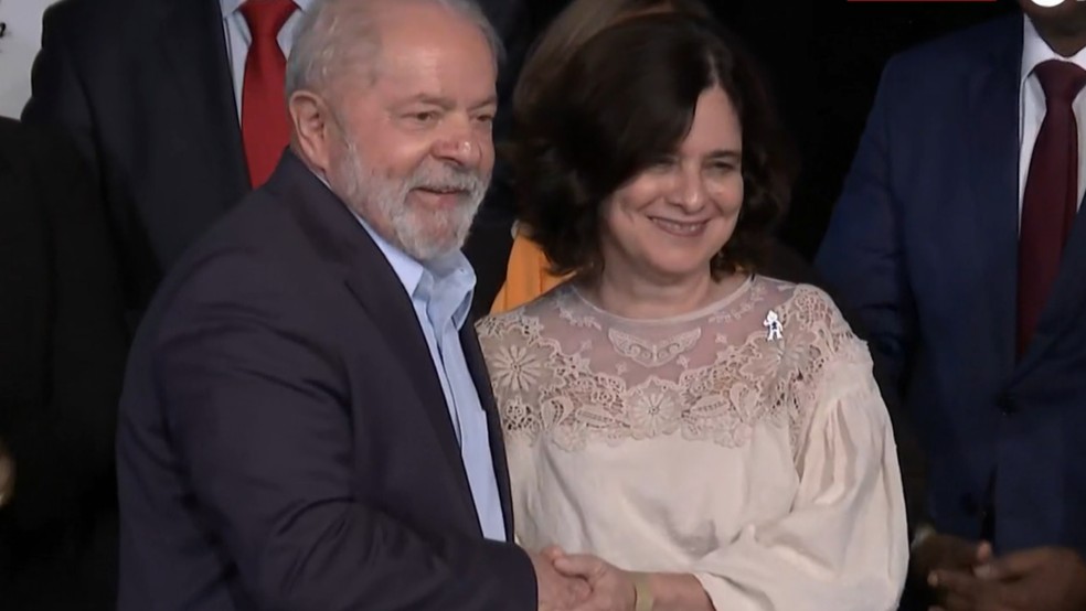 Lula anunciou a atual presidente da Fundação Oswaldo Cruz (Fiocruz), Nísia Trindade, como ministra da Saúde — Foto: g1