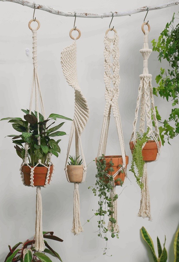 Macramê para plantas: 5 ideias de como usar na decoração (Foto: Reprodução/ Pinterest)