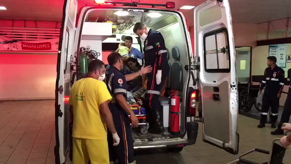 Bebê está entre vítimas de atropelamento em João Pessoa, PB (Foto: Walter Paparazzo/G1)
