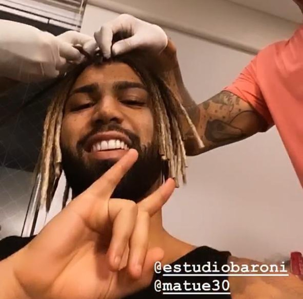 Gabigol com novo estilo de corte de cabelo — Foto: Reprodução