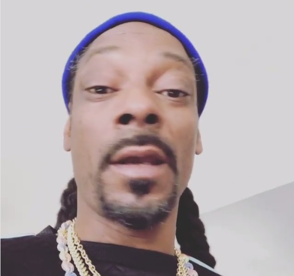 O rapper Snoop Dogg no vídeo em que ataca Donald Trump (Foto: Instagram)