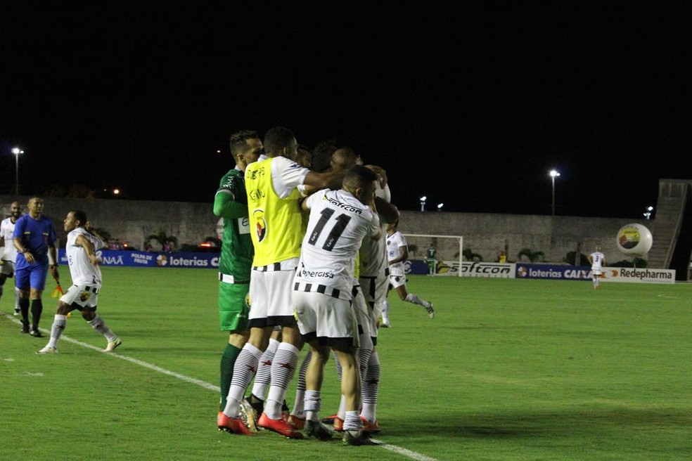 Nesse domingo, o Belo venceu o Galo por 2 a 1 e agora vai jogar por um empate para chegar a decisÃ£o do estadual (Foto: NÃ¡dya AraÃºjo / Botafogo-PB)