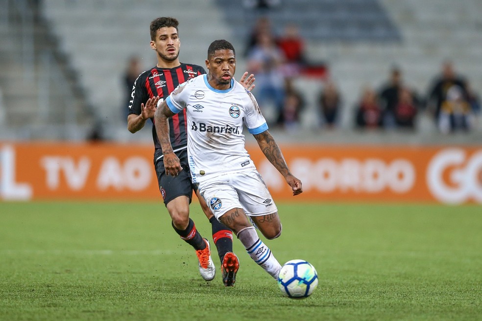 Marinho segue sem deslanchar pelo Grêmio (Foto: Lucas Uebel/Grêmio FBPA)