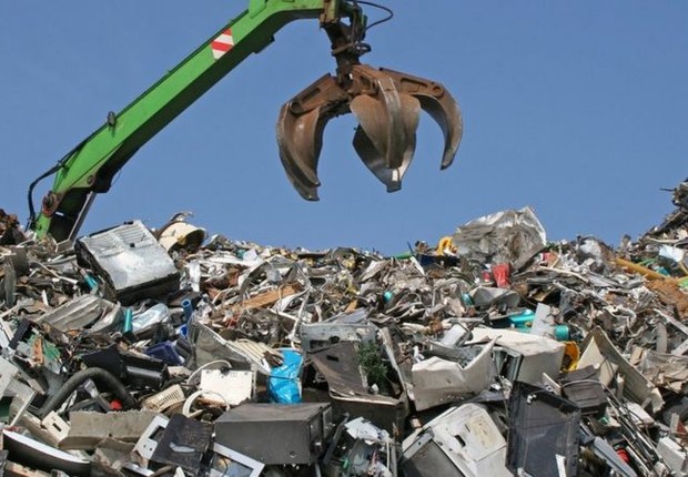 Apenas 20% do lixo eletrônico do mundo é reciclado (Foto: Getty Images via BBC News)