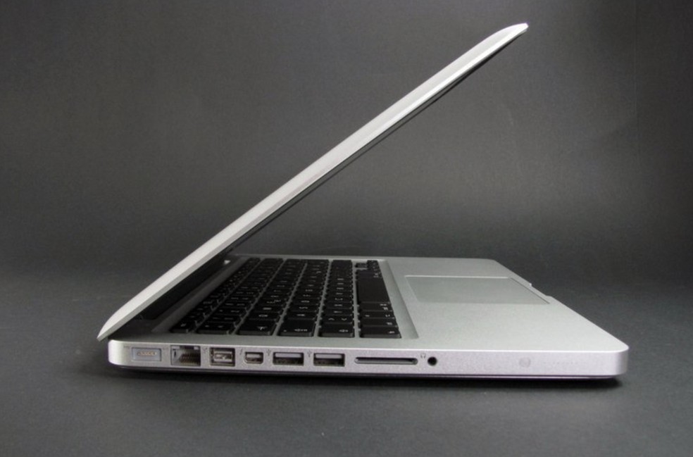 MacBook Pro é o item que chama mais a atenção pelo preço no Leilão da Receita Federal — Foto: Divulgação/Notebookcheck