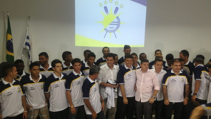 Palmas apresenta elenco para temporada 2014 (Foto: Vilma Nascimento/GloboEsporte.com)