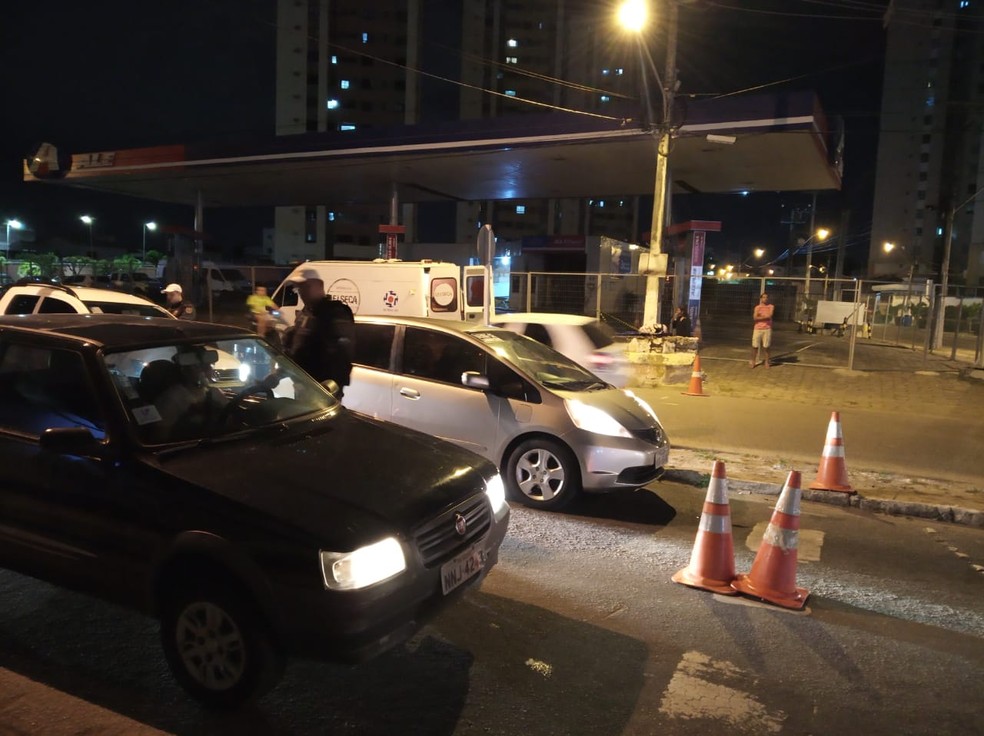 Blitz da Lei Seca autua 31 motoristas por embriaguez ao volante na Grande Natal â Foto: DivulgaÃ§Ã£o/PM