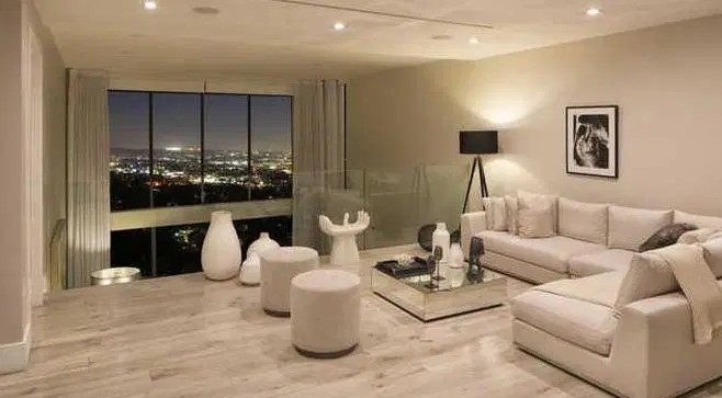 A mansão vendida pela cantora Demi Lovato por 41 milhões de reais (Foto: Divulgação)