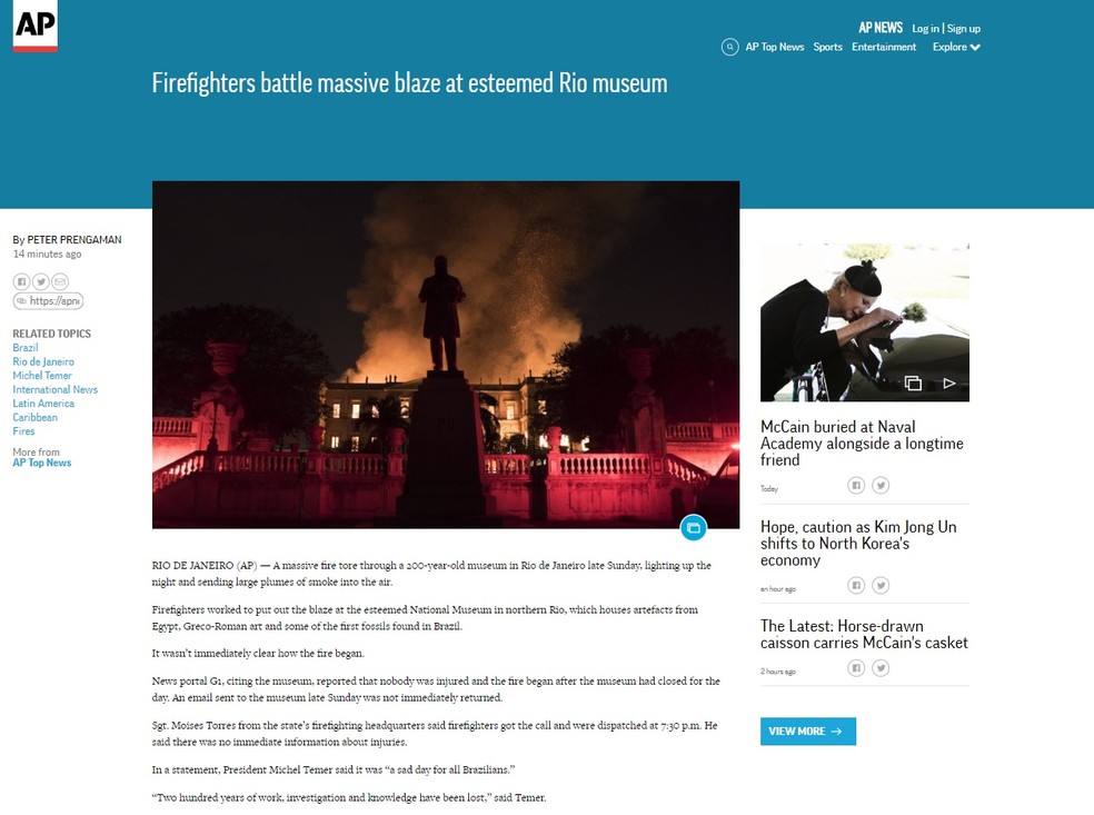 Texto da Associated Press destacou as grandes proporções do incêndio que atingiu o Museu Nacional neste domingo (2), no Rio de Janeiro. (Foto: Reprodução/AP)