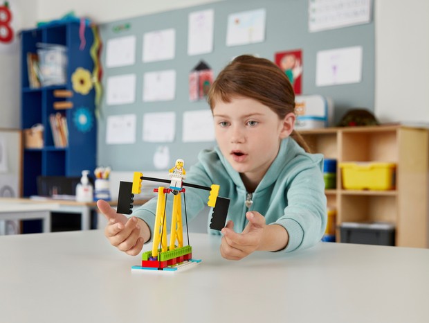 Um dos novos kits da Lego Education, BricQ Motion Essential, é voltado para estudantes do ensino fundamental I (Foto: Divulgação)