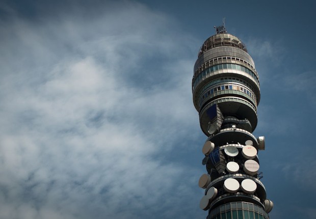 BT Tower, localizada na área central de Londres: reabertura do restaurante para marcar 50 anos da construção (Foto: Getty Images)
