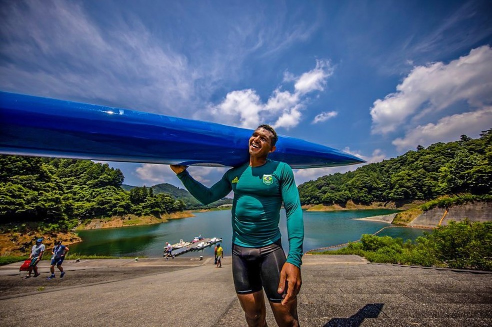 Isaquias Queiroz durante treinamento no Japão — Foto: Reprodução/Instagram