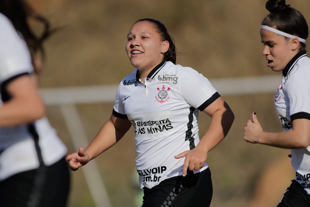 Corinthians elemina Flamengo no Brasileirão feminino Sub-18