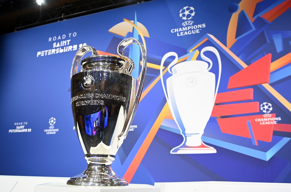Sorteio define as oitavas de final da Liga dos Campeões Champions — Foto: Richard Juilliart/UEFA via Getty Images
