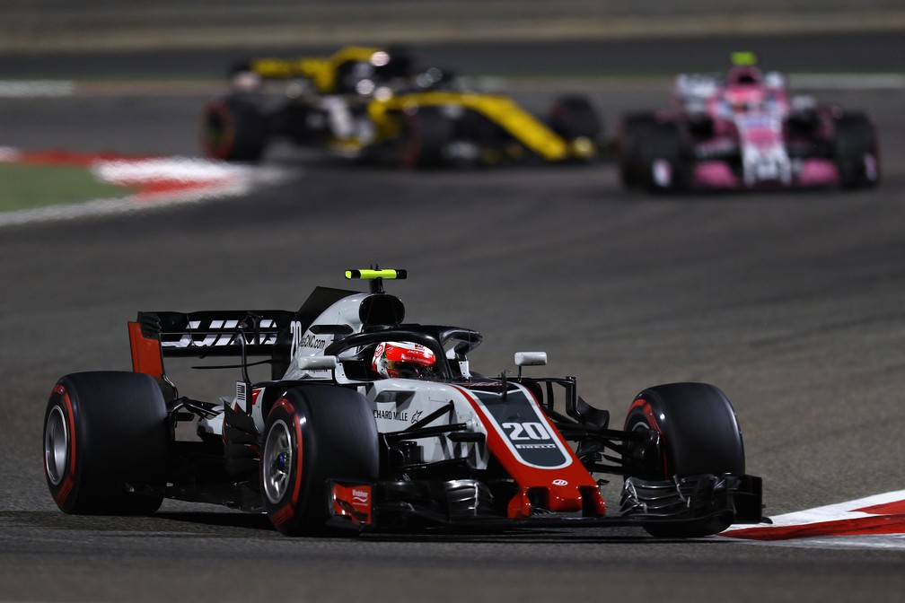 Kevin Magnussen chegou na quinta posição do GP do Bahrein de 2018 já correndo na Haas — Foto: Mark Thompson/Getty Images