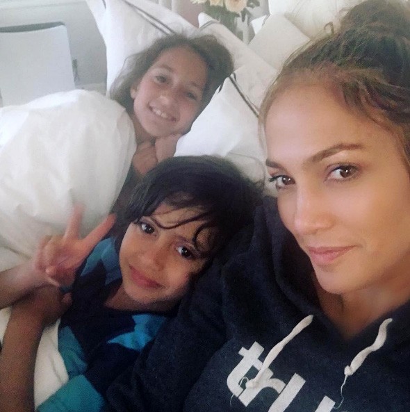 Jennifer Lopez, Maximilian David e Emme Maribel Muñiz (Foto: Instagram)