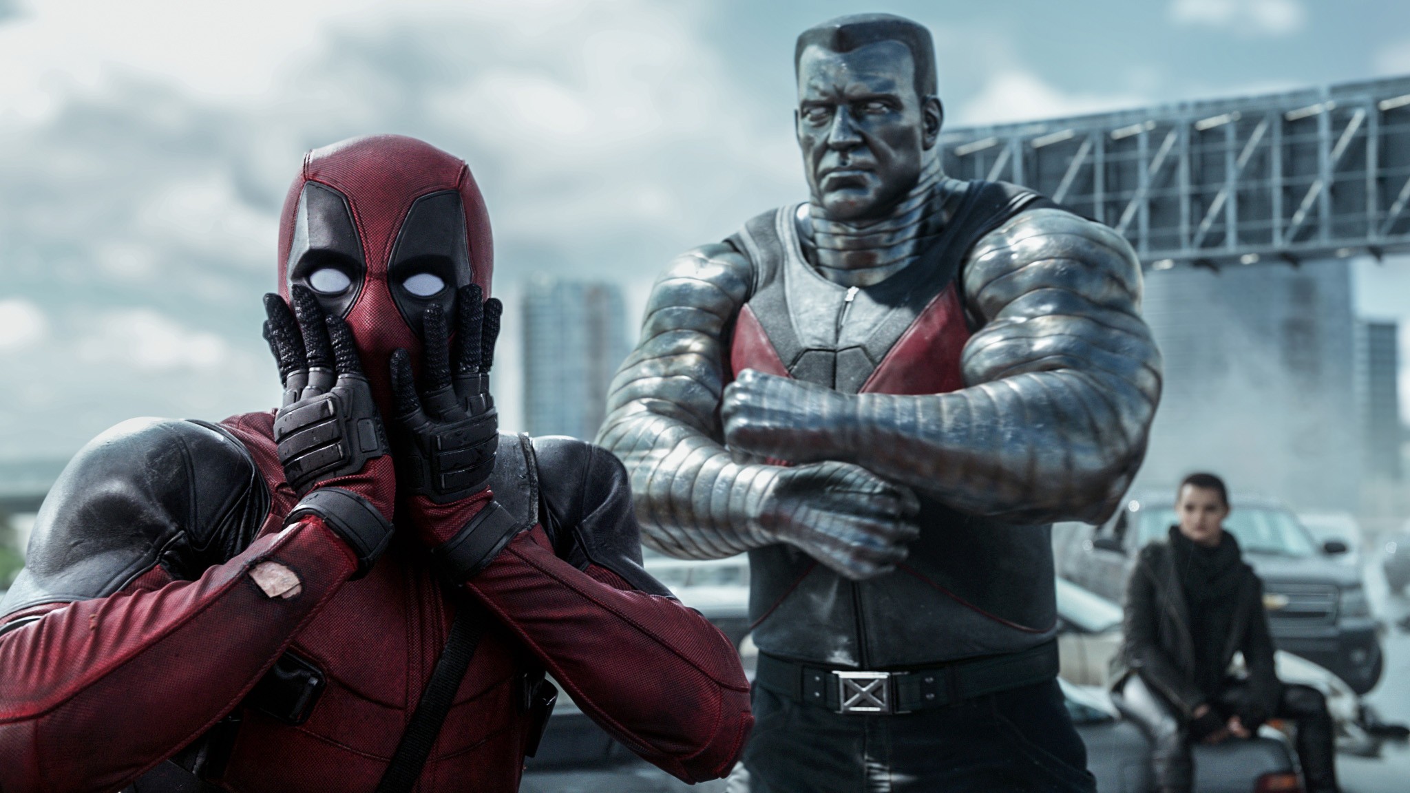 Deadpool (Ryan Reynolds) reacts to Colossus’ (voiced by Stefan Kapicic) threats.  (Foto: Divulgação)