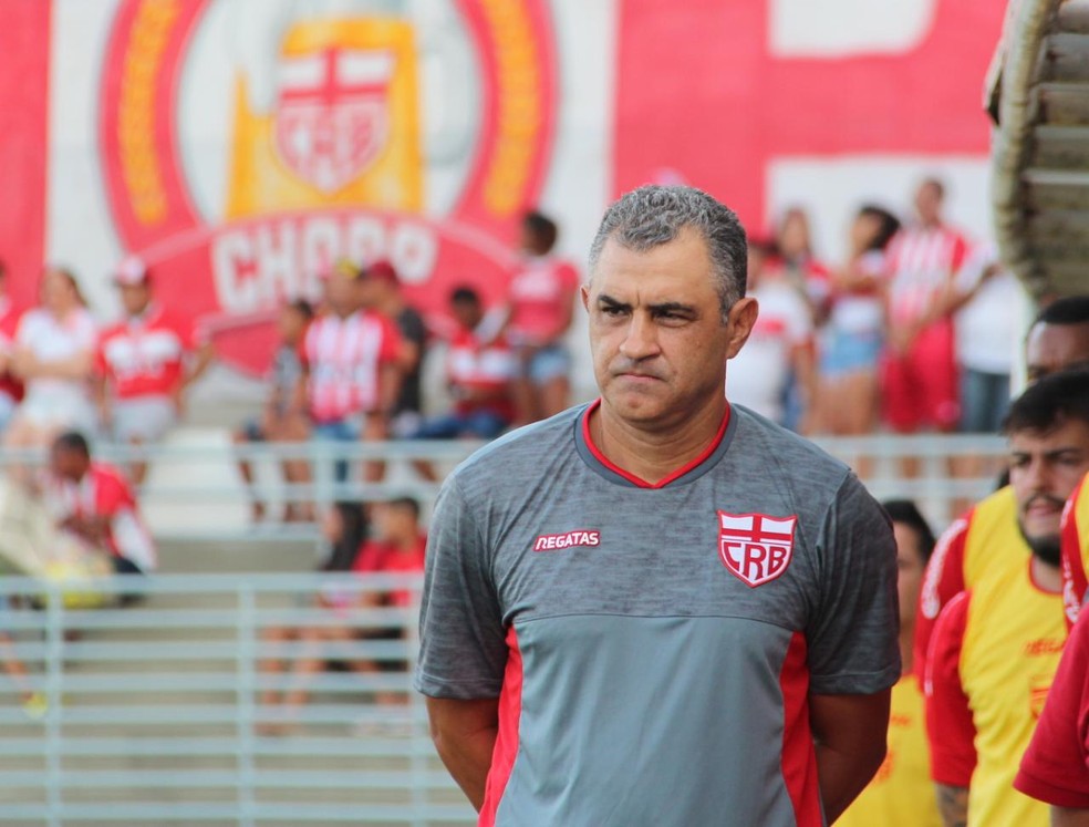 Marcelo Chamusca foi elogiado pelo reforço do CRB — Foto: Denison Roma/GloboEsporte.com