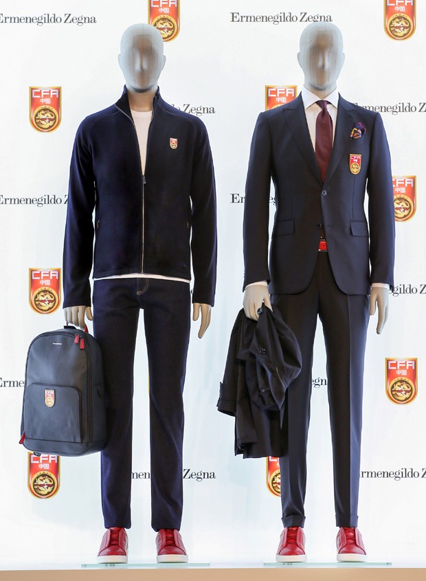 Novos trajes da seleção chinesa de futebol assinados pela Ermenegildo Zegna (Foto: Divulgação)