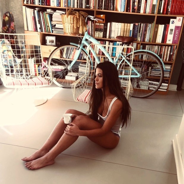 Antonia Morais em foto no Instagram (Foto: reprodução/instagram)