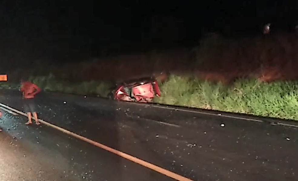 Acidente aconteceu na noite desta quinta-feira (18) entre Borborema e Ibitinga — Foto: Arquivo pessoal