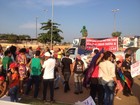 Manifestantes de RO fazem ato contra impeachment da presidente Dilma