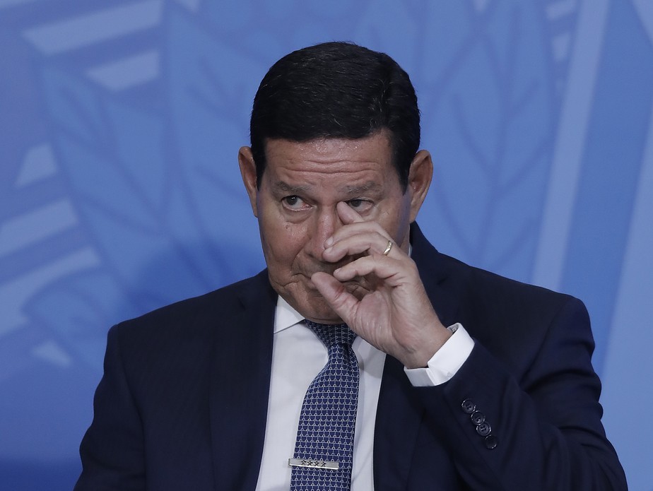 Mour&atilde;o afirma que assassinato de petista 'n&atilde;o &eacute; preocupante' e n&atilde;o v&ecirc;  conota&ccedil;&atilde;o pol&iacute;tica | Elei&ccedil;&otilde;es 2022 | O Globo