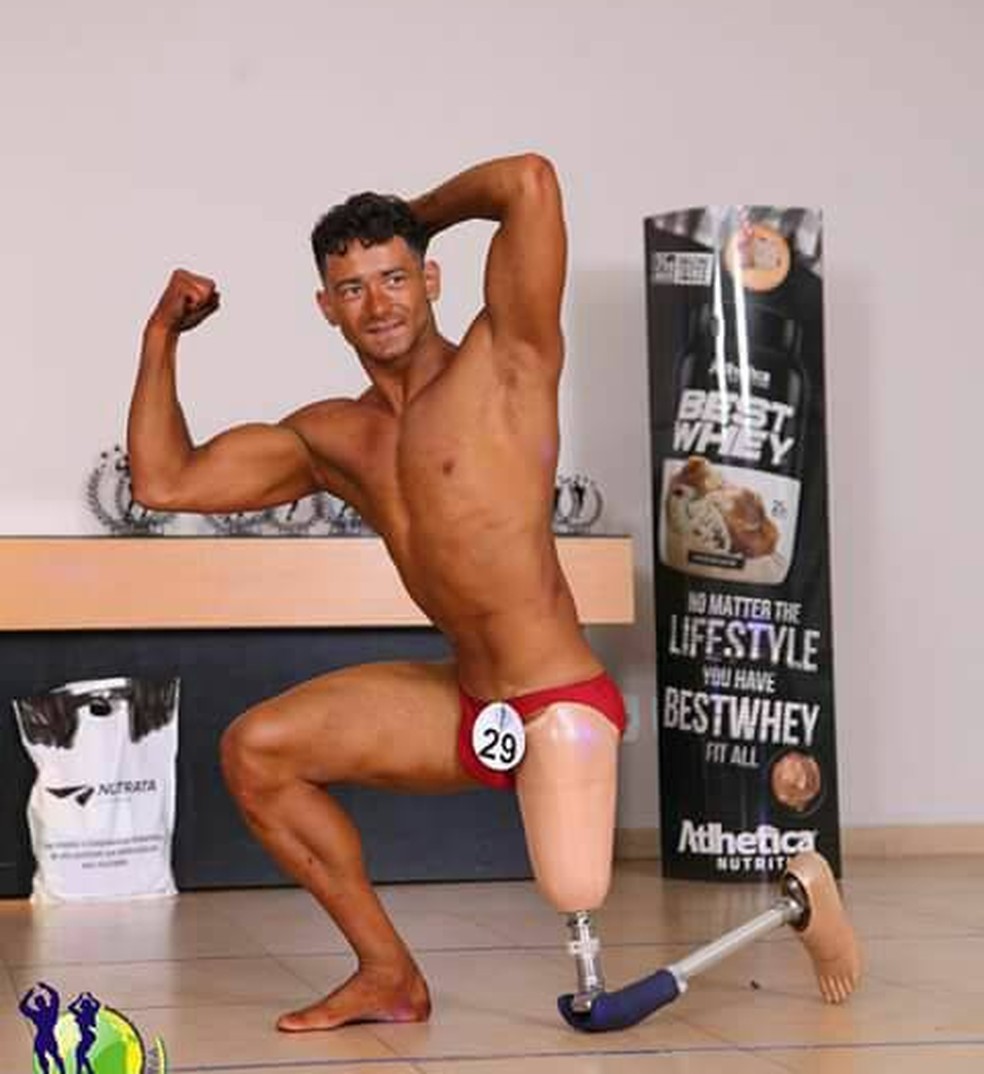 Alex Marques superou os limites por meio do esporte (Foto: Naaba/ divulgação )