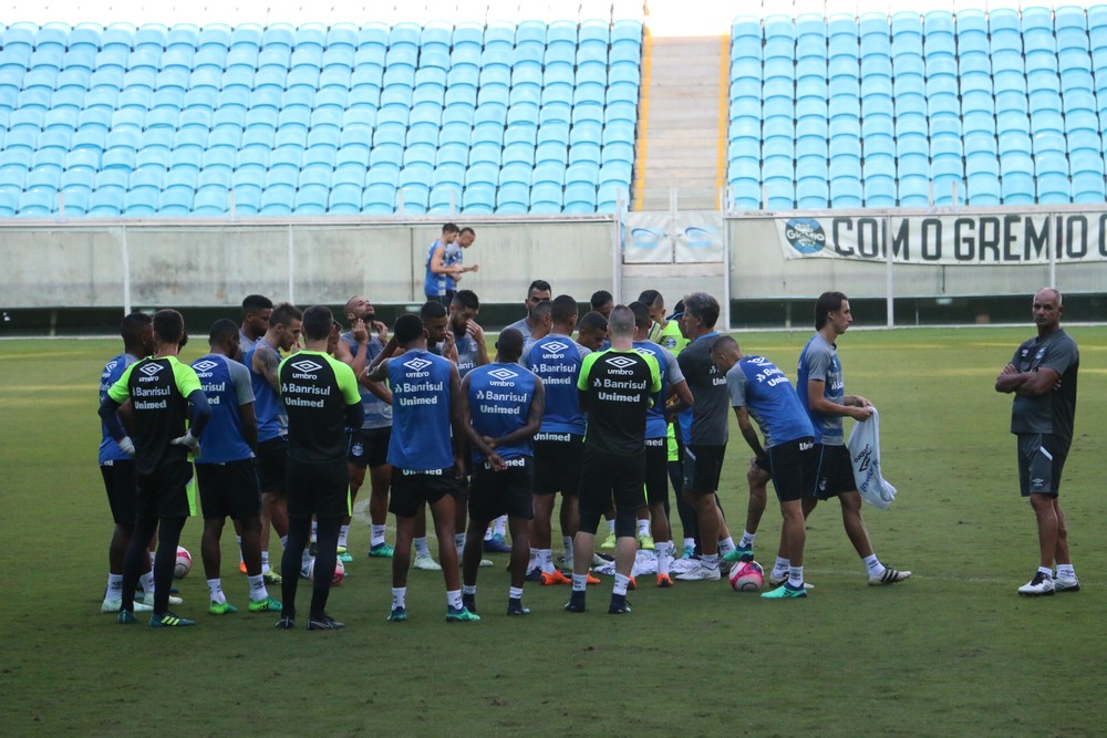 Renato relaciona 28 jogadores para a decisão do Gauchão contra o Brasil de Pelotas