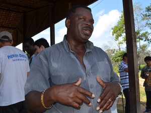 Lucien Mathurin, responsable de la mission agricole de la commune de Saint-Georges (Photo : Maiara Pires/G1)