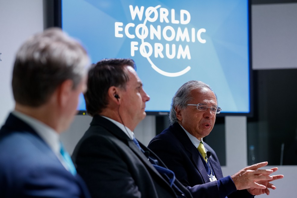 O ministro da Economia, Paulo Guedes, durante fala no Fórum Econômico Mundial nesta terça-feira (22) — Foto: Alan Santos/Presidência da República