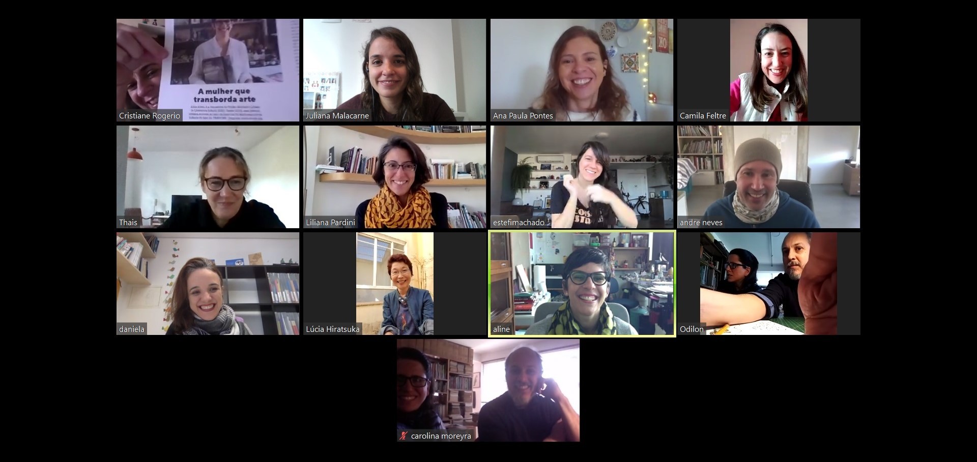 Encontro virtual para premiar Aline reuniu integrantes da equipe da Crescer, autores e colegas de trabalho da artista (Foto: Reprodução)