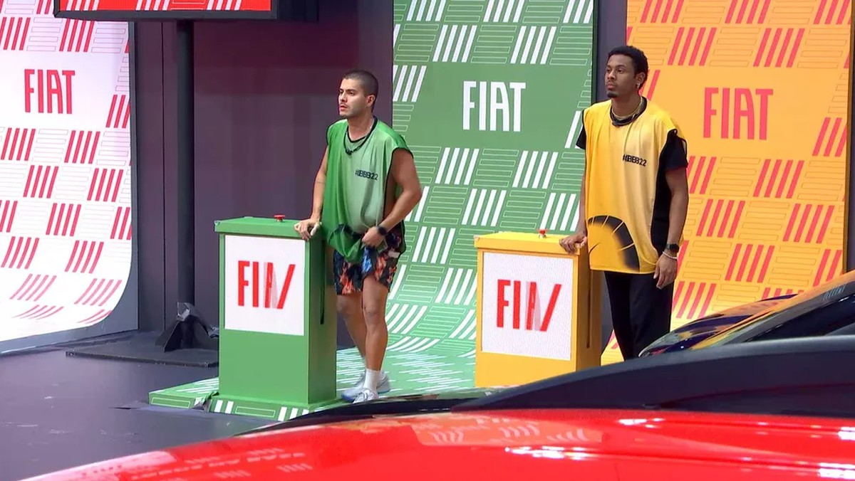 Paulo André é o primeiro finalista do ‘BBB 22’ após vencer prova do fact