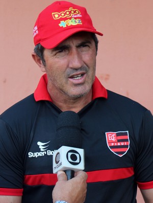 Paulo Moroni, treinador do Flamengo-PI  (Foto: Josiel Martins )