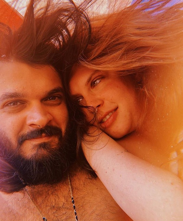 Carolinie Figueiredo e o namorado, Lucas Rangel (Foto: Reprodução/Instagram)