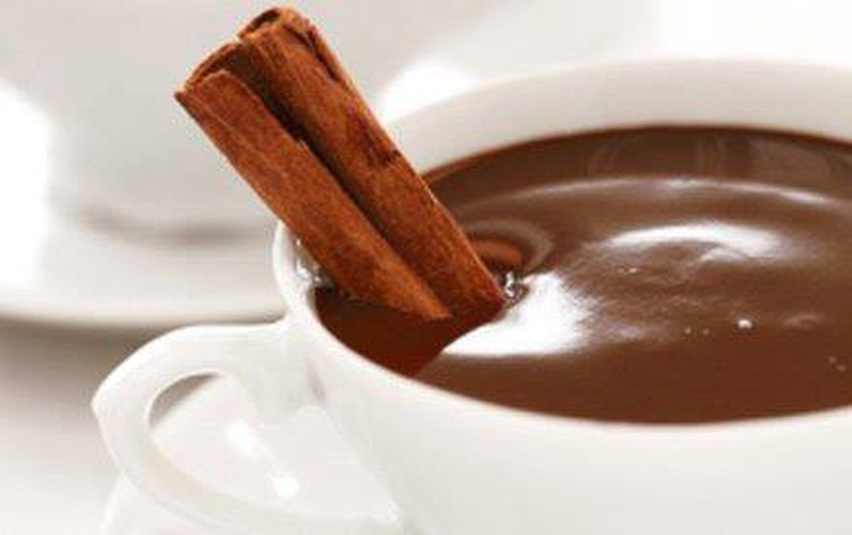 Chocolate Quente Drinks e Bebidas Receitas