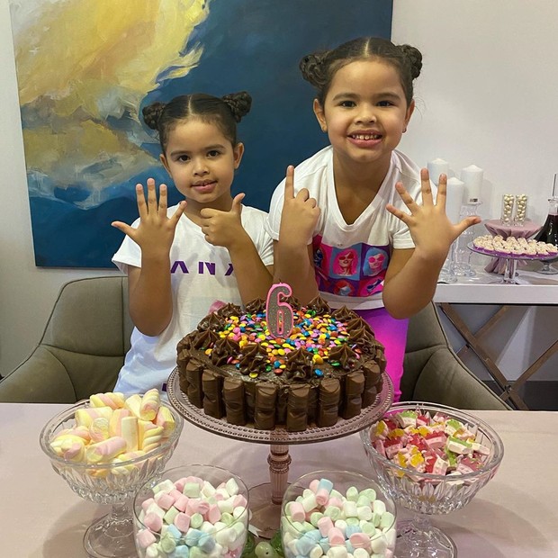 Rafaella e Sophia, filhas de Dani Souza e Dentinho (Foto: Reprodução/Instagram)