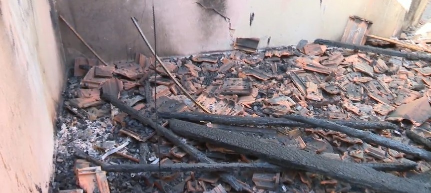 Superaquecimento de celular pode ter causado incêndio que destruiu casa em Porto Ferreira