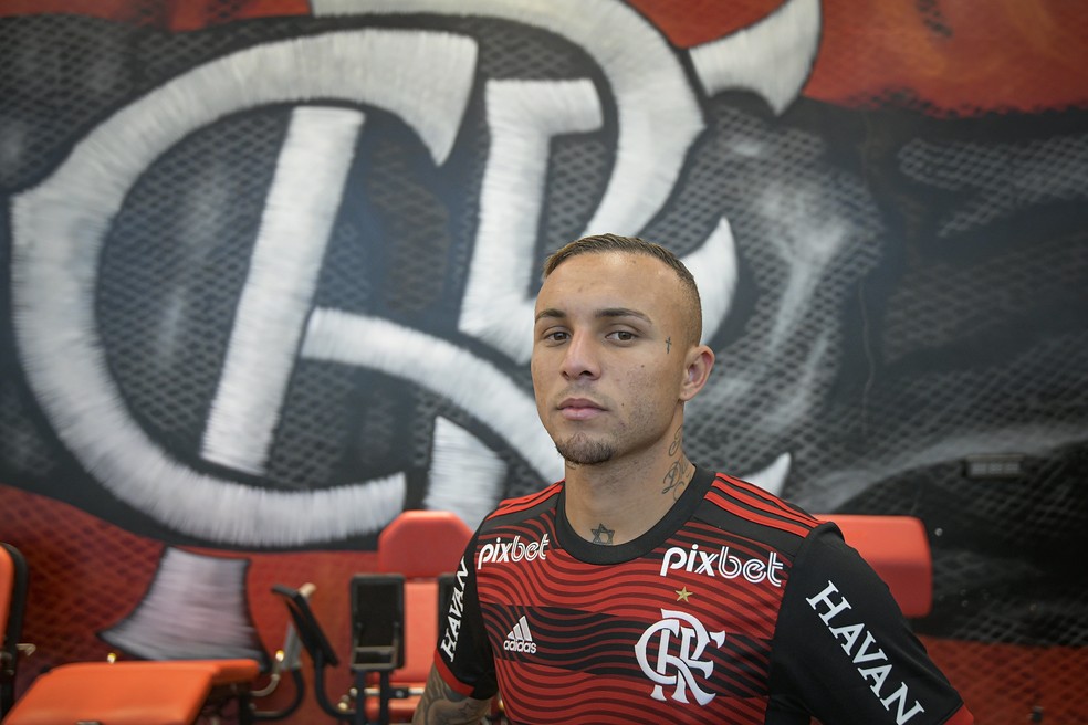 Everton Cebolinha tem trabalhos diários antes da chegada ao Flamengo, e personal elogia: Treinou superbem