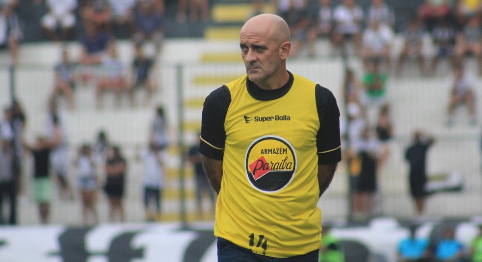 Itamar Schülle comandou o Botafogo-PB na conquista do título paraibano (Foto: Fabiano de Oliveira)