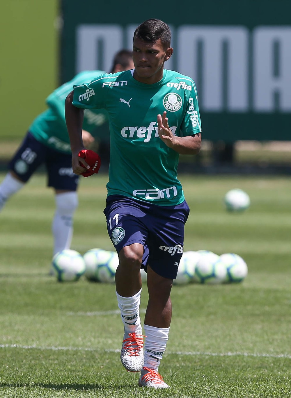 Palmeiras inscreve Gabriel Veron na Copinha, mas atacante ...